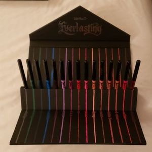 Kat Von D Everlasting Lip Liner Set NWOT